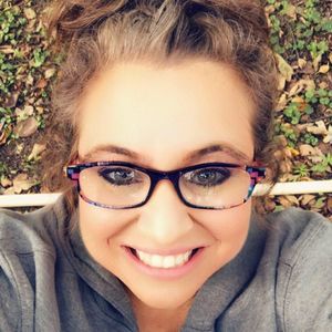 Meet your Posher, Denise